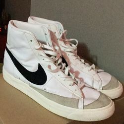 Nike high top men’s Blazers