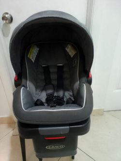 Baby car seat with the base