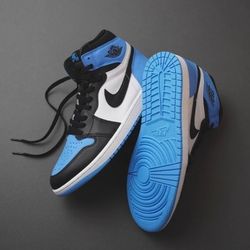 Jordan 1 UNC