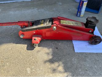 Hydraulic car jack but wheel doesn’t roll (need TLC)
