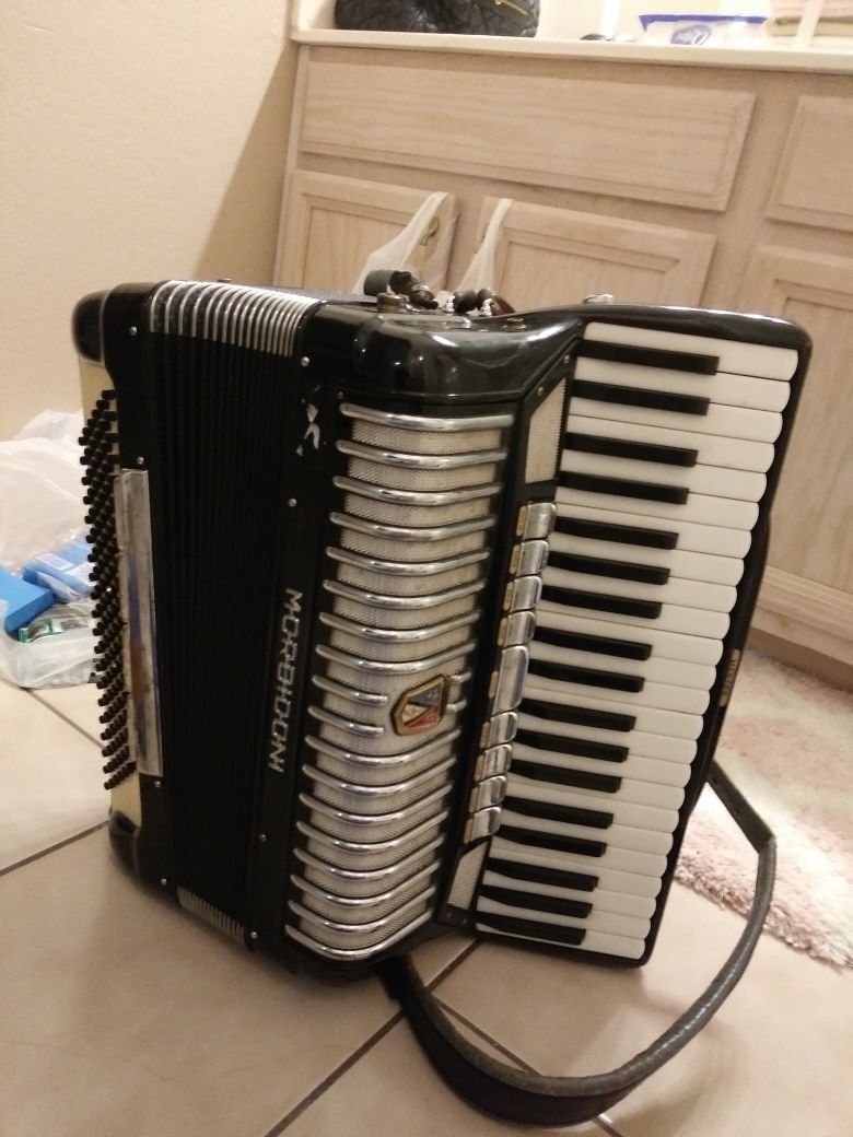 Morbidoni accordion deals