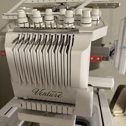 Babylock Venture Bran New Emboridey 10 Needle 