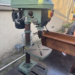 General International 12 in. 1/3 HP VSD Benchtop Drill Press