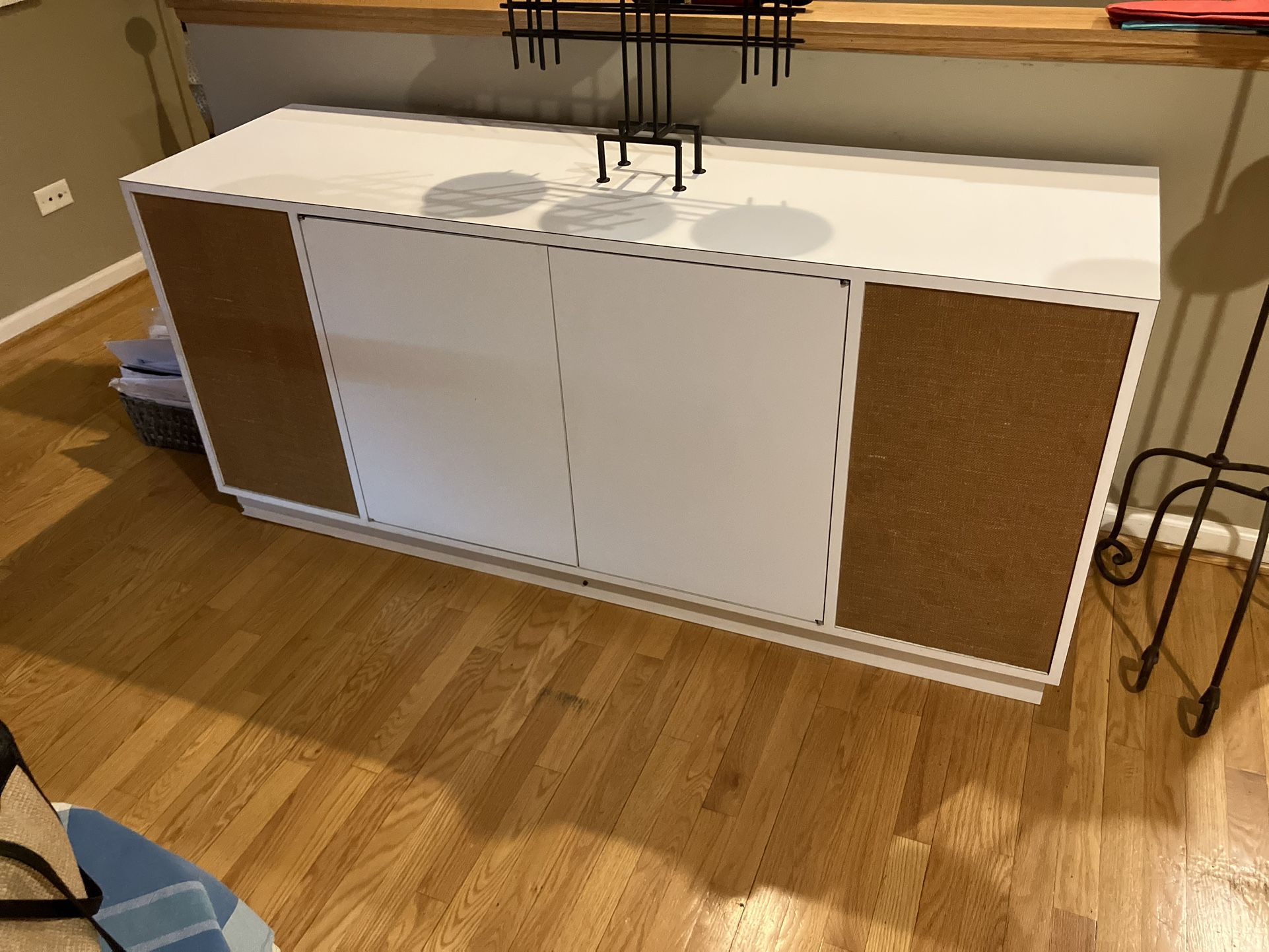 O.B.O! Stereo Cabinet with Stereo and Turntable (Local Pick...
