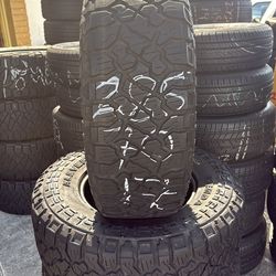 Tires un set 4 285-70-17, 285/70R17