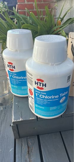 HTH Pool Care 1" Chlorine Tabs – 2 Bottles