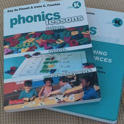 Kgn. Phonics Lessons Kit w/Lesson Plan Book & Resources TEACHERS AND HOMESCHOOLERS
