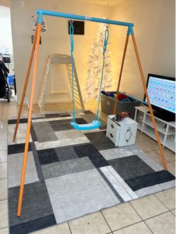Outdoor swing