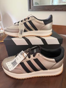Adidas Run 70s 2.0 Sneakers