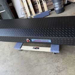 Weatherguard 174-52-04 56" Lo-Side Aluminum Box, Textured Matte Black, 4.0 cu ft