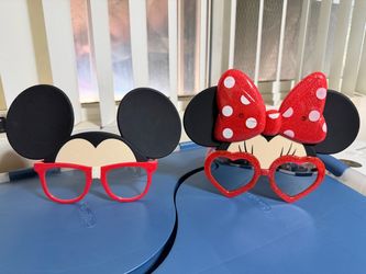 Mickey & Minnie Prop Glasses