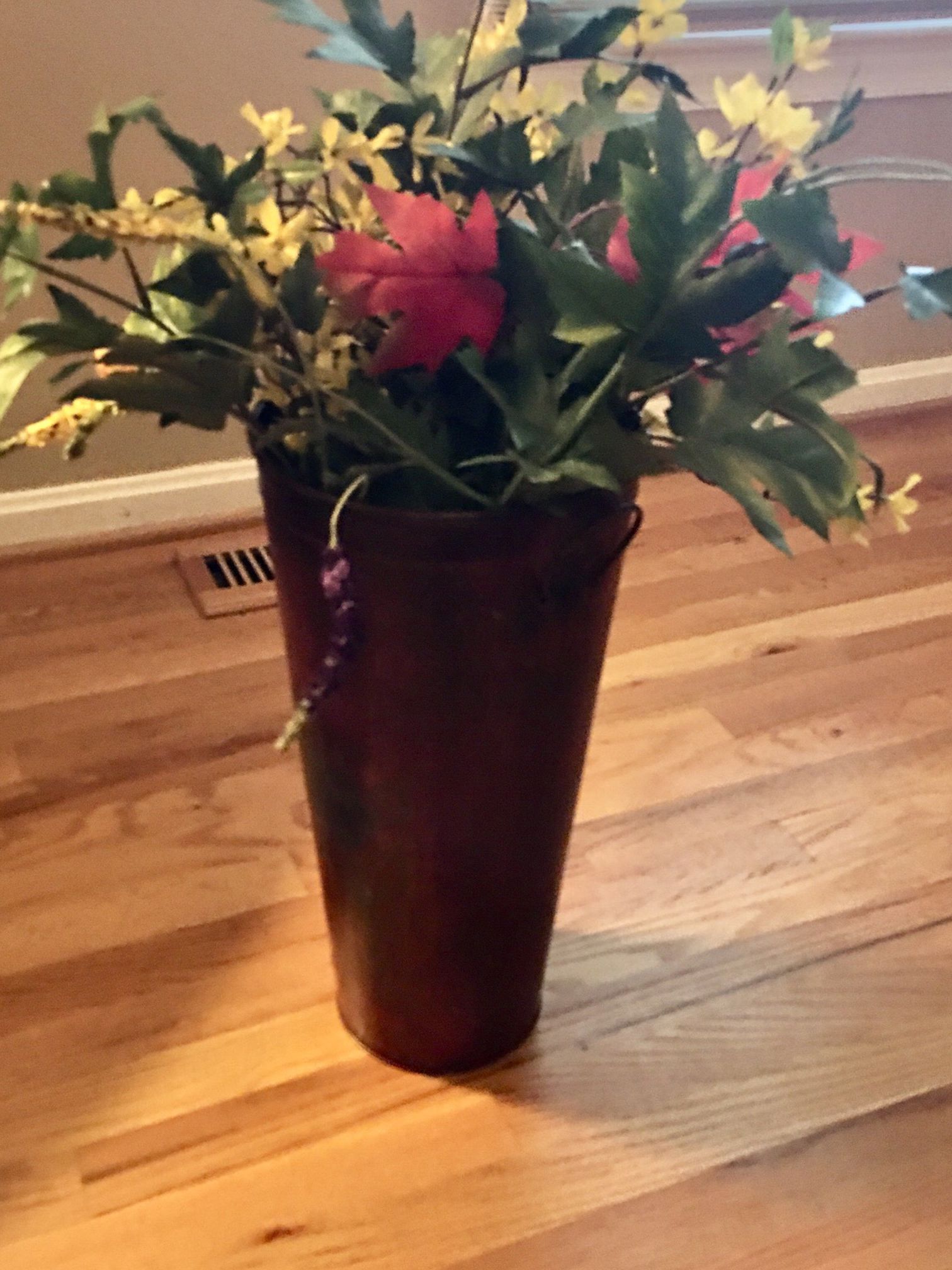 Metal decorative vase 18 “ & Flowers