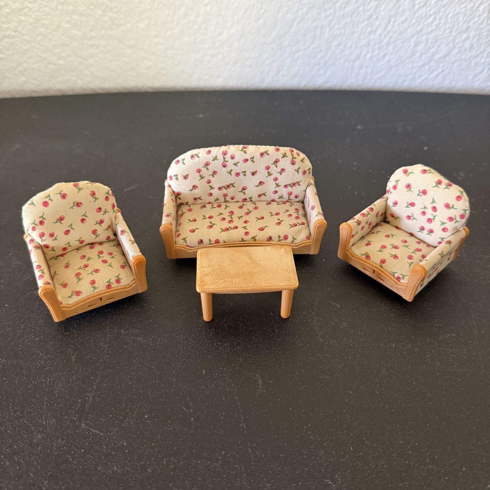 Calico Critters Sofa Couch Four Piece Doll Set, Excellent Condition