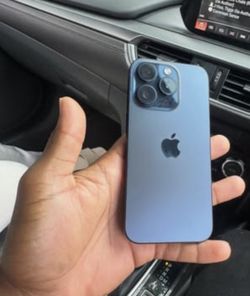 𝚒𝙿𝚑𝚘𝚗𝚎 15 pro max 𝚞𝚗𝚕𝚘𝚌𝚔𝚎𝚍 𝚠𝚒𝚝𝚑 𝚠𝚊𝚛𝚛𝚊𝚗𝚝𝚢