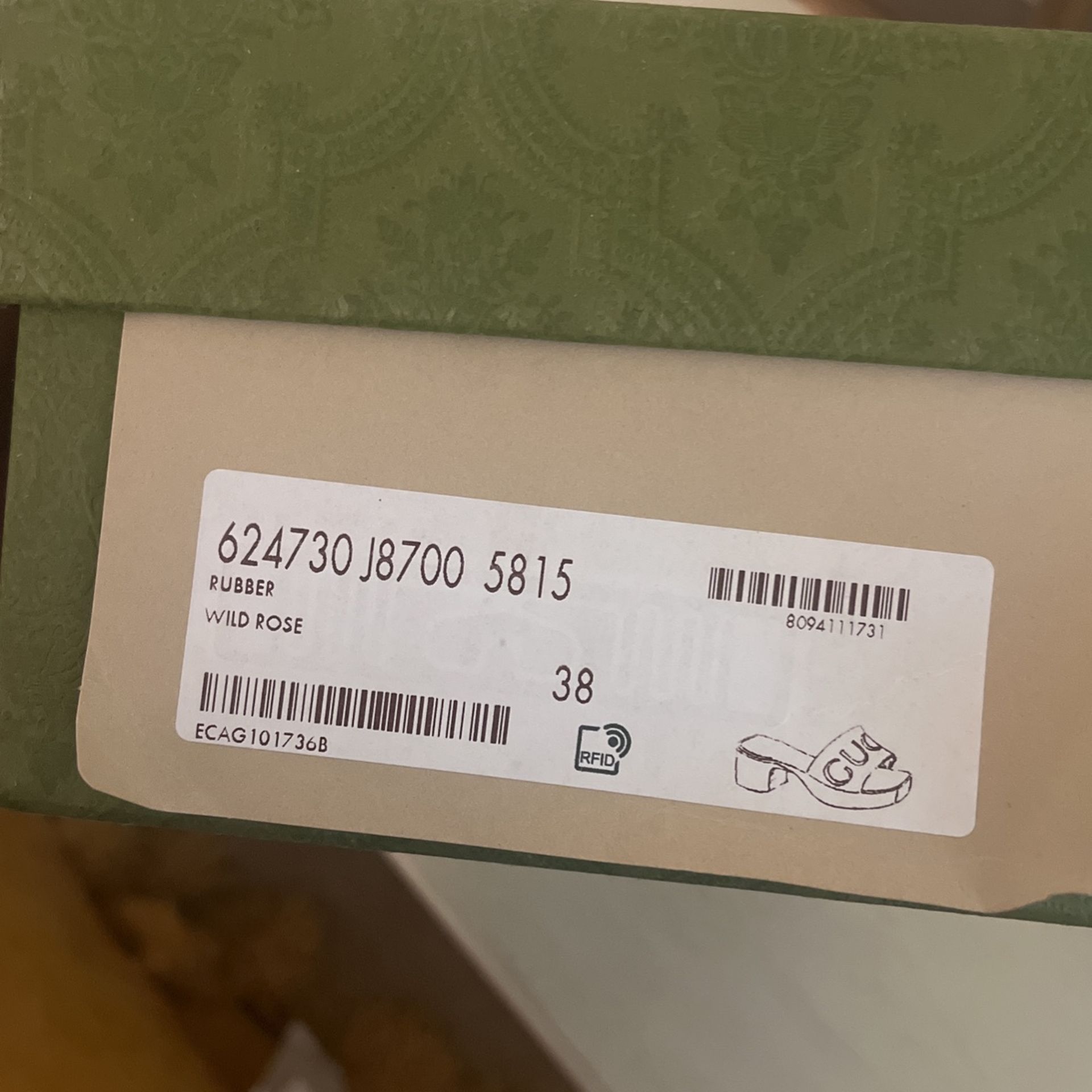 Gucci Women’s Platform Size 38