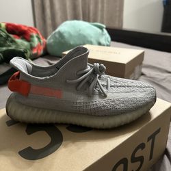 Adidas Yeezy Boost 350 V2 Tail Light