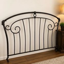 Like NEW Metal BRONZE HeadBoard *MAKEanOFFER*