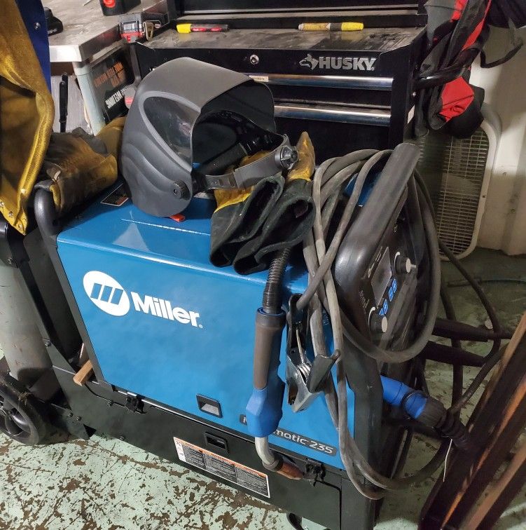 Miller 235 Millermatic Welder for Sale in Grays Harbor County, WA OfferUp