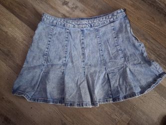 Blue jean skirt size 13