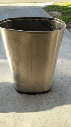 Stainless steel Trash can