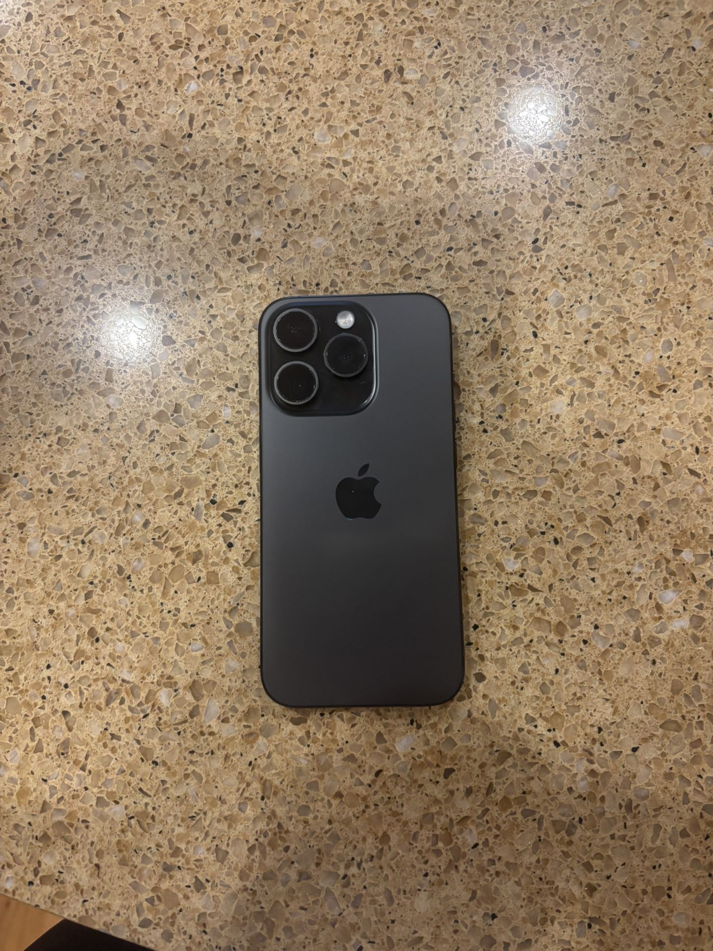 iPhone 15 Pro 256 GB (unlocked)