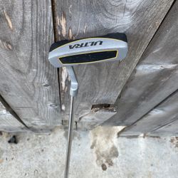 Wilson Ultra Putter, In Excellent Condition.