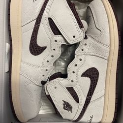 DS NEW JORDAN 1 A MA MANIERE SIZE 3Y