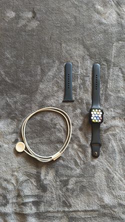 Apple Watch Series 7 - 45mm