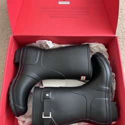New - Hunter Women's Original Short Back Adjustable Rain Boot (Size 7 - Black)