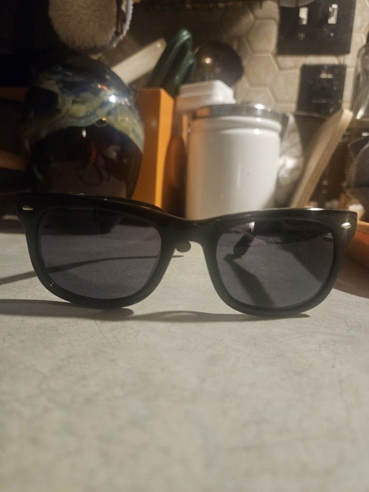Ernest Hemingway Collection. Unisex.