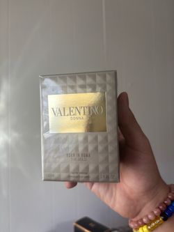 Valentino Donna Born in Roma The Gold EDP