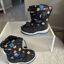 Boots Snow ⛄️ Kids Size.8.9