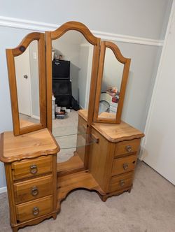 Solid Wood Vanity With Mirror
