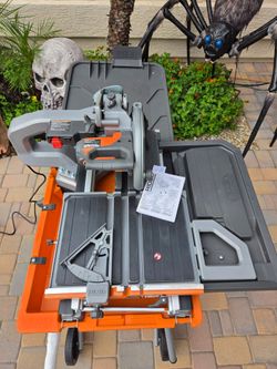 Ridgid 15 Amp 10 in. Wet Tile Saw with Portable Stand
