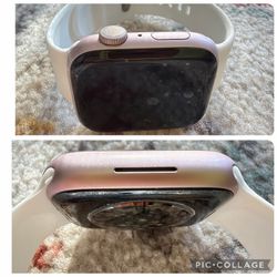 Apple Watch 9 Rose Gold 45mm w/ White Sport Band