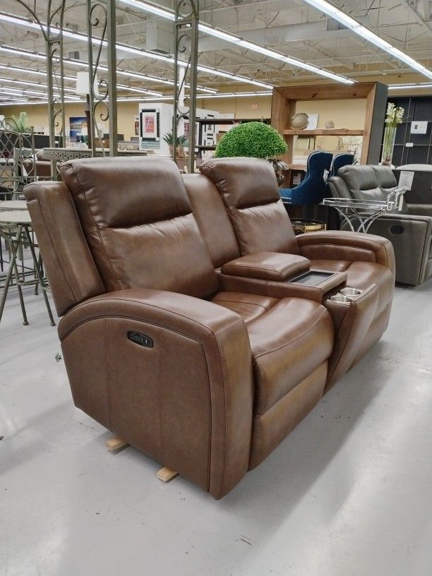 Loveseat 