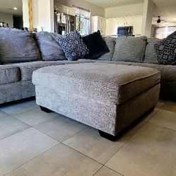Sectional Sofa With Ottoman 