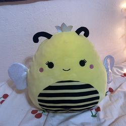 sunny the bee squishmallow