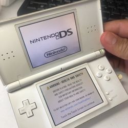 Nintendo DS 