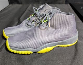 Nike Air Jordan Future Mid Grey / Volt Size 7Y