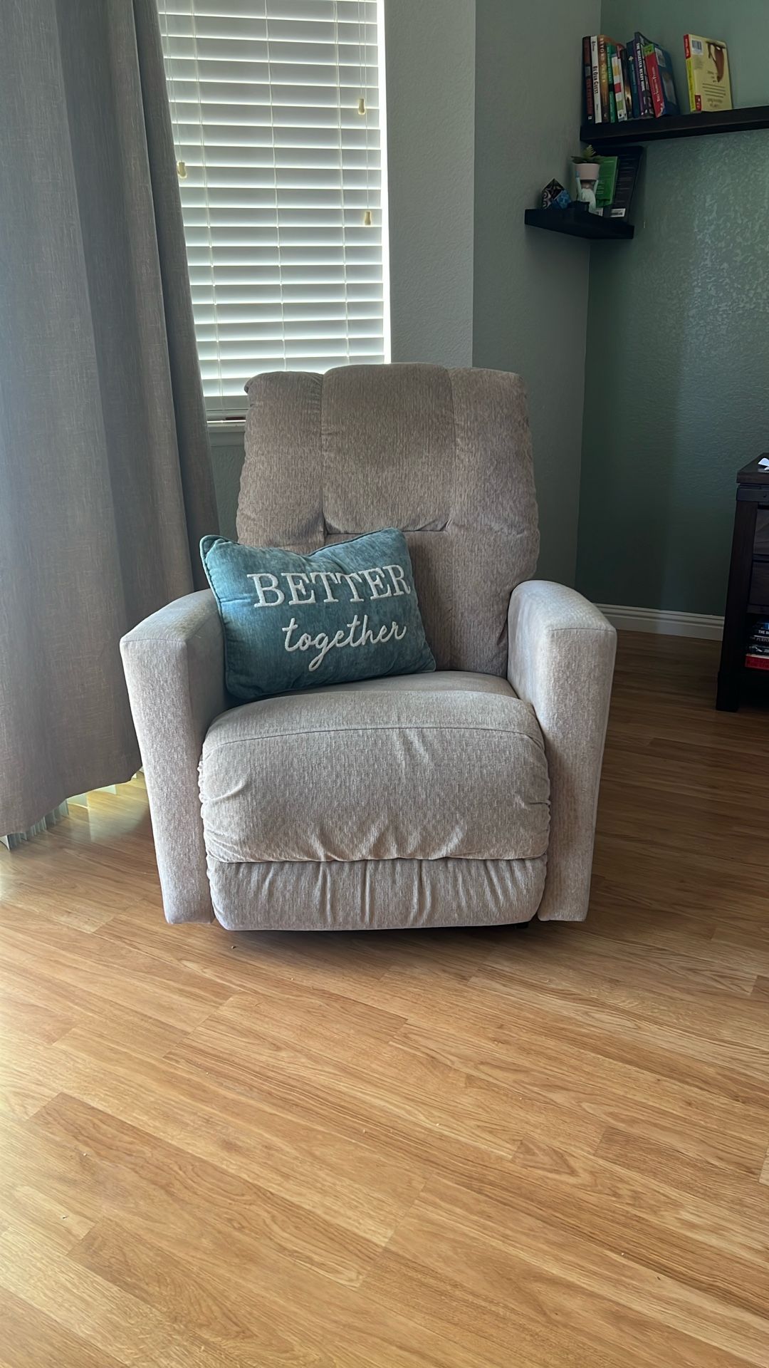 Rocking La-z-boy Recliner