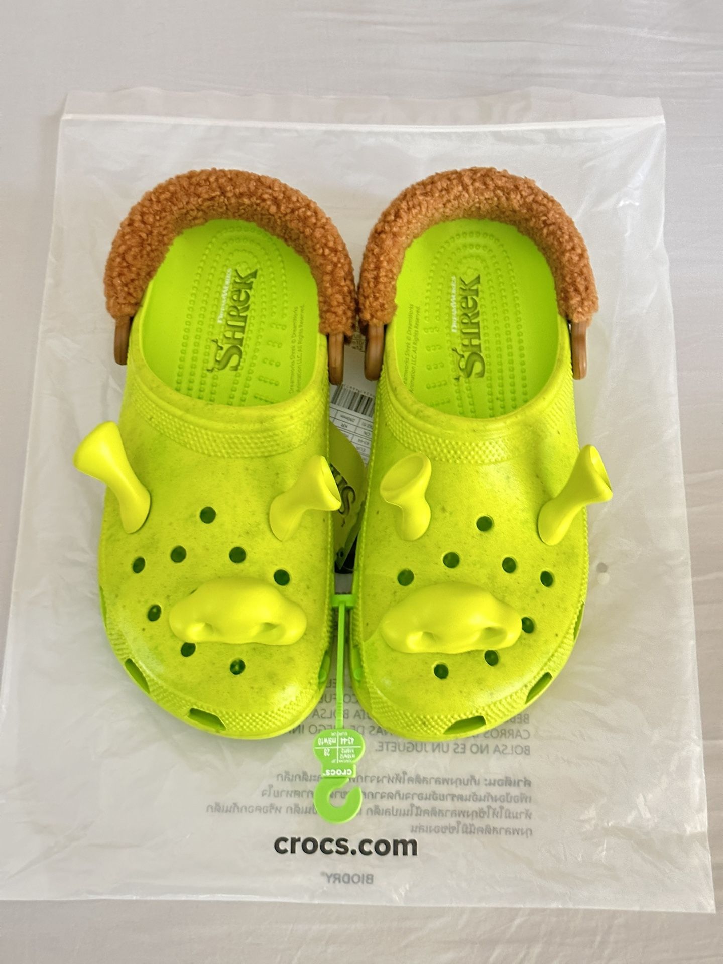 Shrek Crocs x Dreamworks x Disney