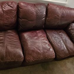Couch set (3 pieces)