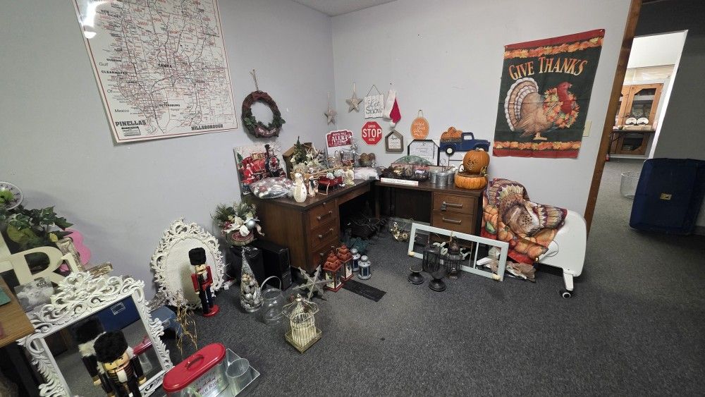 WAREHOUSE SALE 11/1-11/7 9-7 DAILY