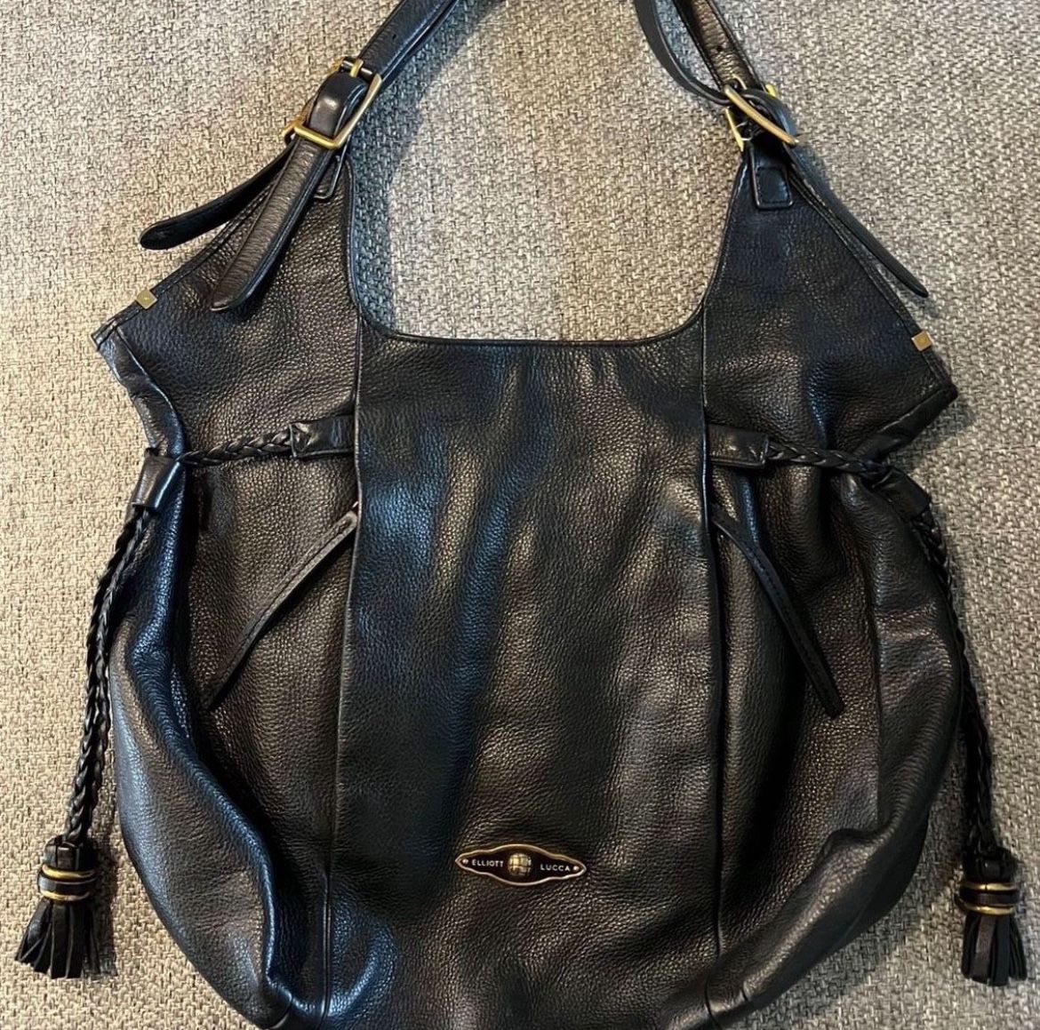 Elliott Lucca Cross Body Hobo Bag Purse