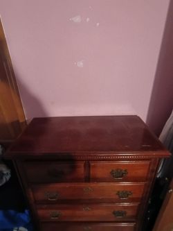 Traditional 6 Drawer Wood Dresser