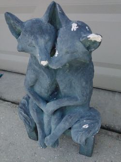 Fox Couple Garden Statue