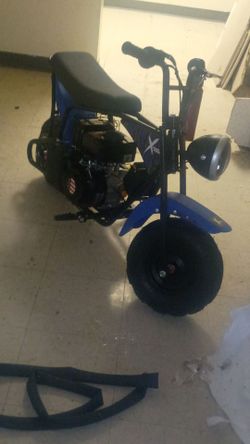 NEW. Xtremepower gas bike