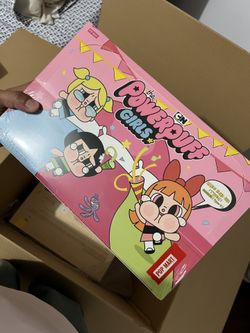 POPMART CRYBABY x POWERPUFF GIRLS USB C