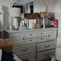 Brand New Bedroom Set. Excellent Condition. Headboard, Frame, Dresser With Mirror, Night Stand 